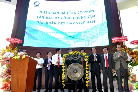 Tập đoàn Dệt may Việt Nam bán đấu giá cổ phần lần đầu ra công chúng